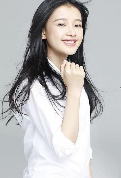 孙怡出道前爆料视频,揭秘娱乐圈背后的真相 第1张 孙怡出道前爆料视频,揭秘娱乐圈背后的真相 第1张