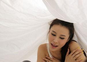 床上大战视频在线观看,揭秘床上大战视频的在线观看热潮 第2张 床上大战视频在线观看,揭秘床上大战视频的在线观看热潮 第2张