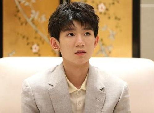 王源吃瓜娱乐完整版,全程精彩瞬间回顾 第3张 王源吃瓜娱乐完整版,全程精彩瞬间回顾 第3张